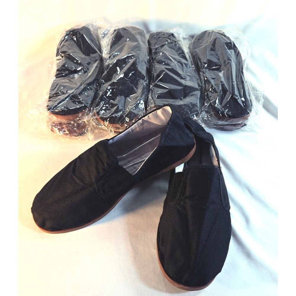 Kung Fu Shoes Lot of 20 Black Slip-On Men's Size 5/Women's Size 6 Rubber Sole